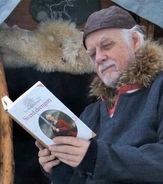 Tor Bertel Løvgren, forfatter av Trilogien om Tord.